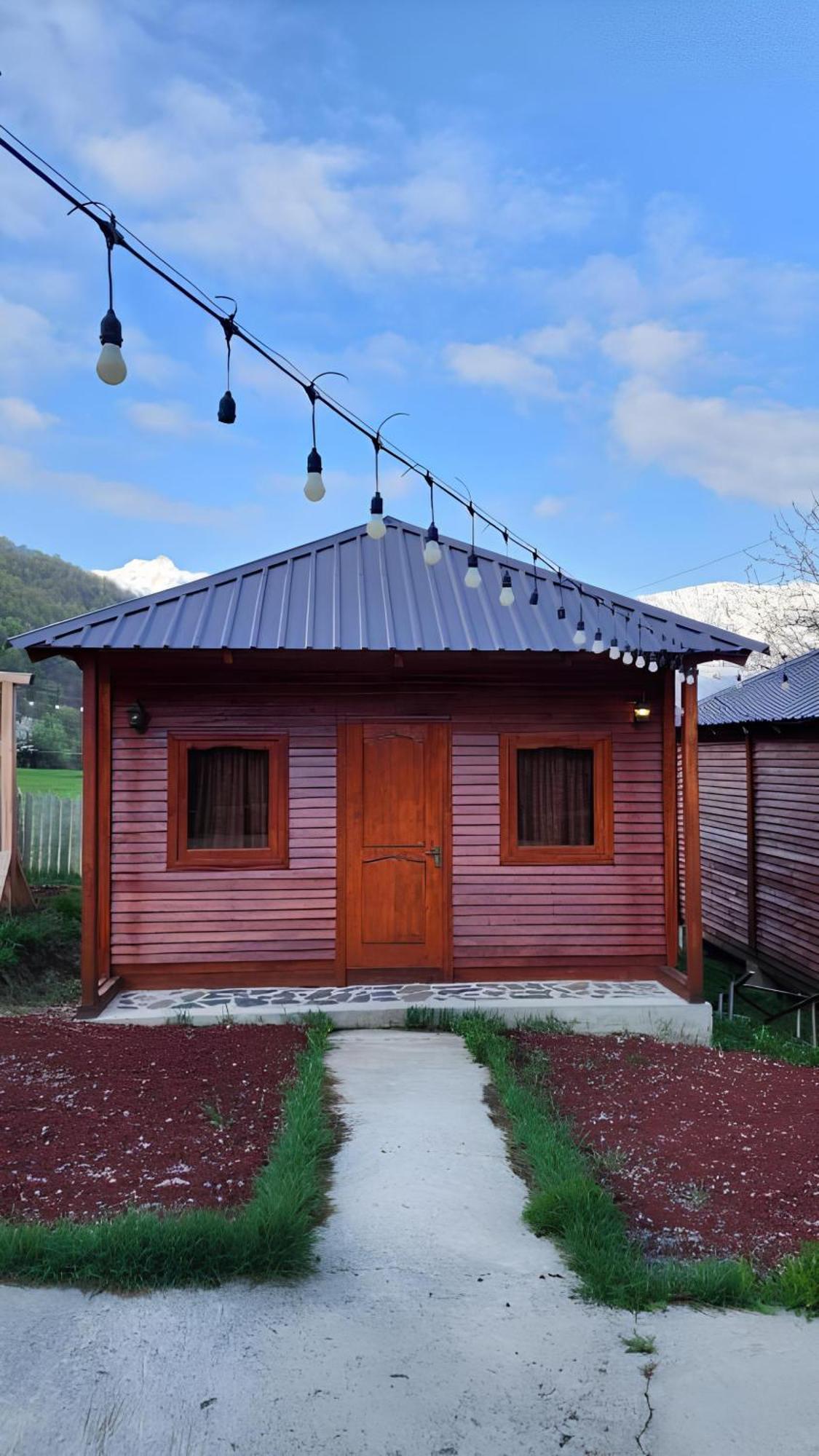 Guest House Ushba Gate Mestia Luaran gambar